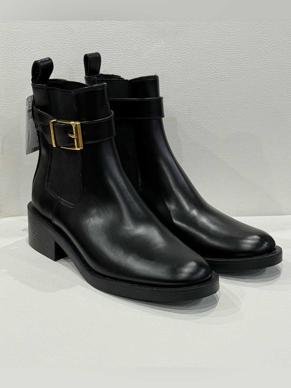 MNG Mango Chelsea Boots Women’s Size 38 US 7.5 Elastic Panel With Buckle